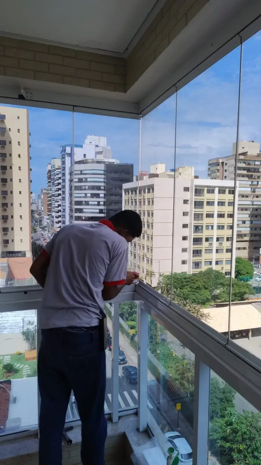 Insulfilm Vila Velha ES: tipos de películas, benefícios e como escolher a melhor opção para vidros